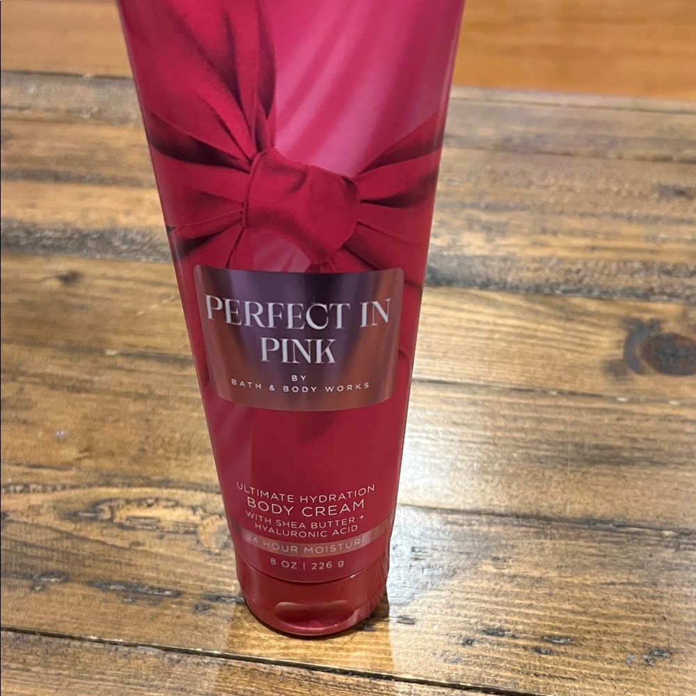 Bath & Body Works Perfect in Pink Body Cream